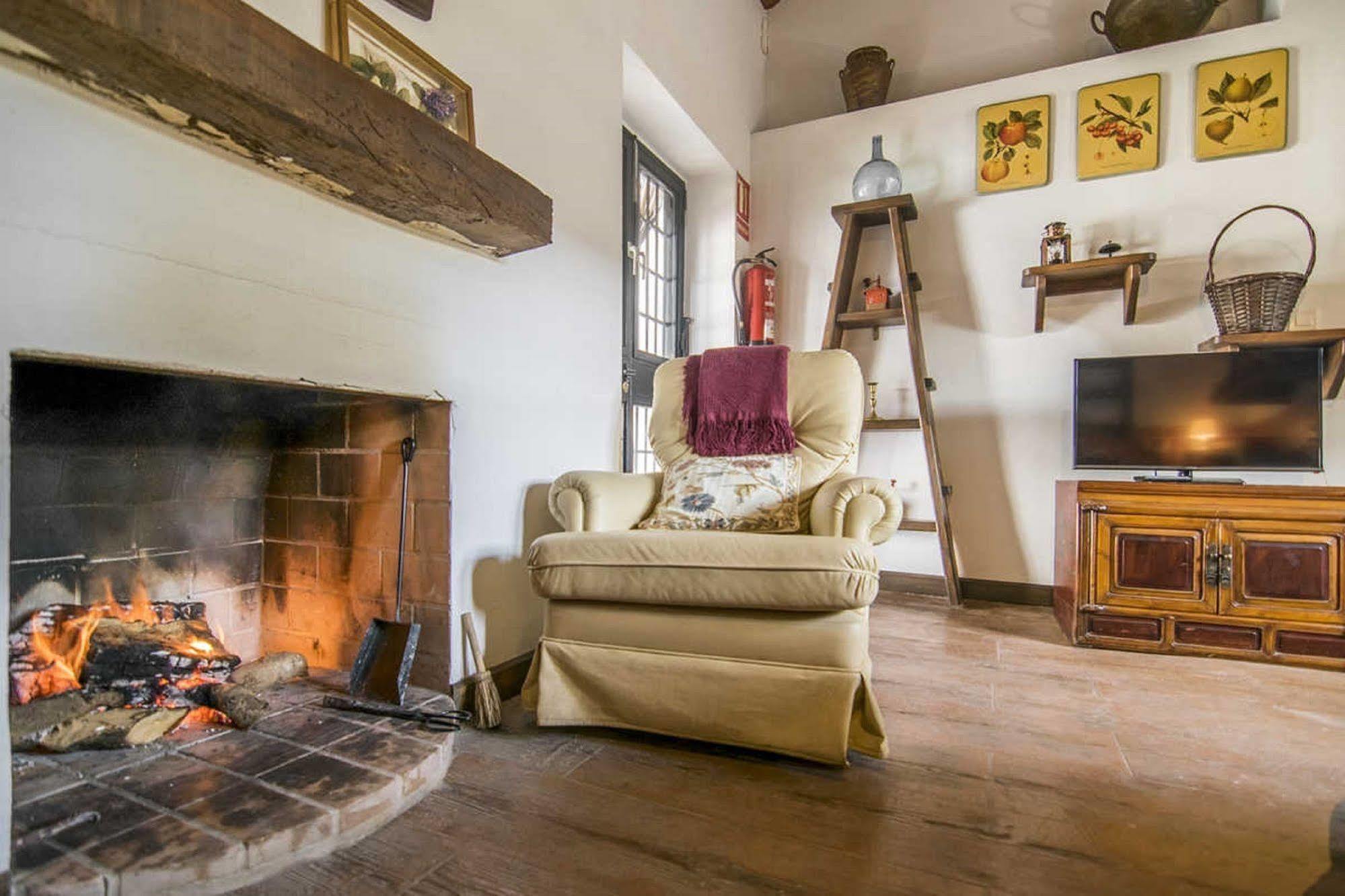 Hotel Alojamiento Rural El Cortijuelo Illora Zewnętrze zdjęcie