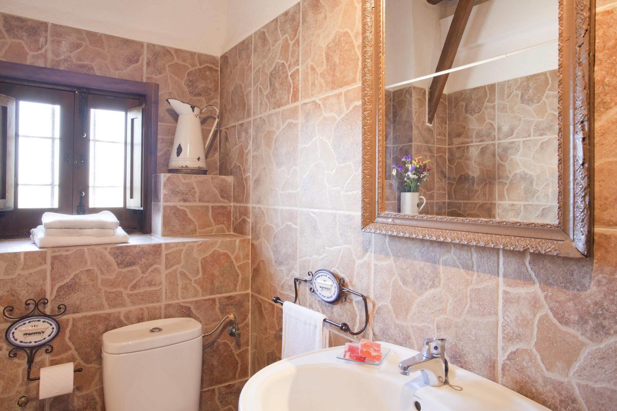 Hotel Alojamiento Rural El Cortijuelo Illora Zewnętrze zdjęcie